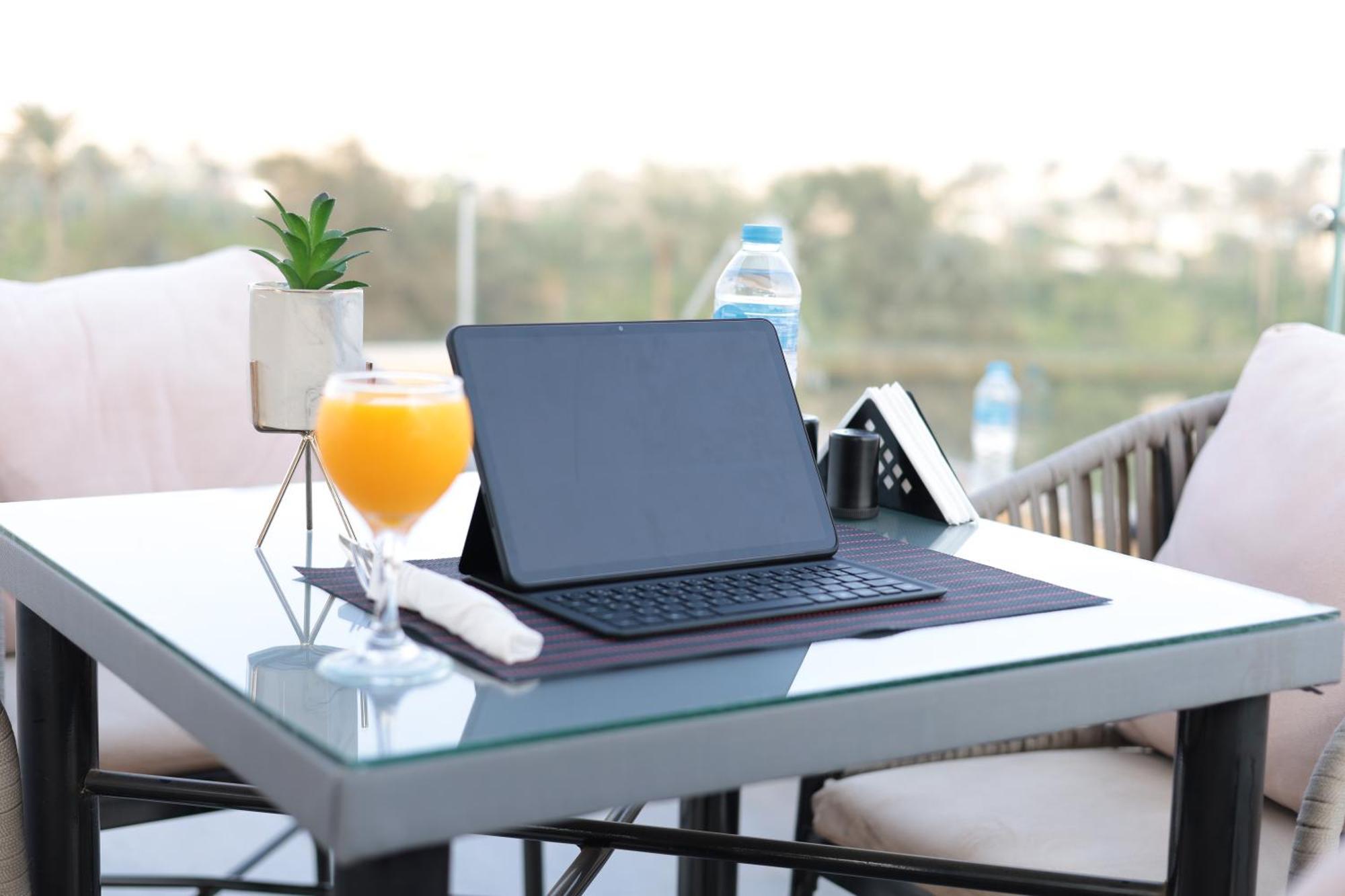 Golden Palm Sunrise Inn Kafret el-Gabal エクステリア 写真
