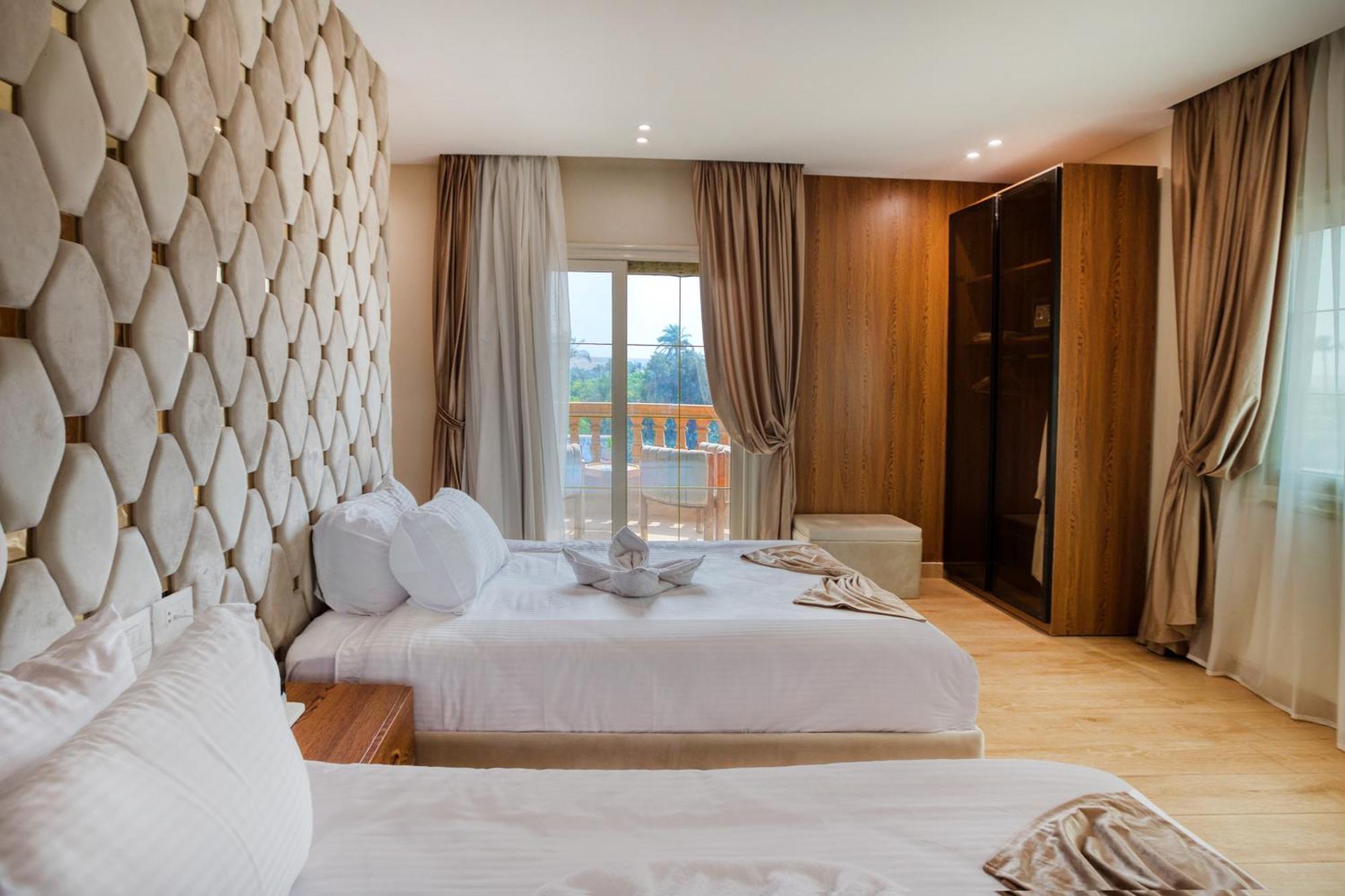 Golden Palm Sunrise Inn Kafret el-Gabal エクステリア 写真